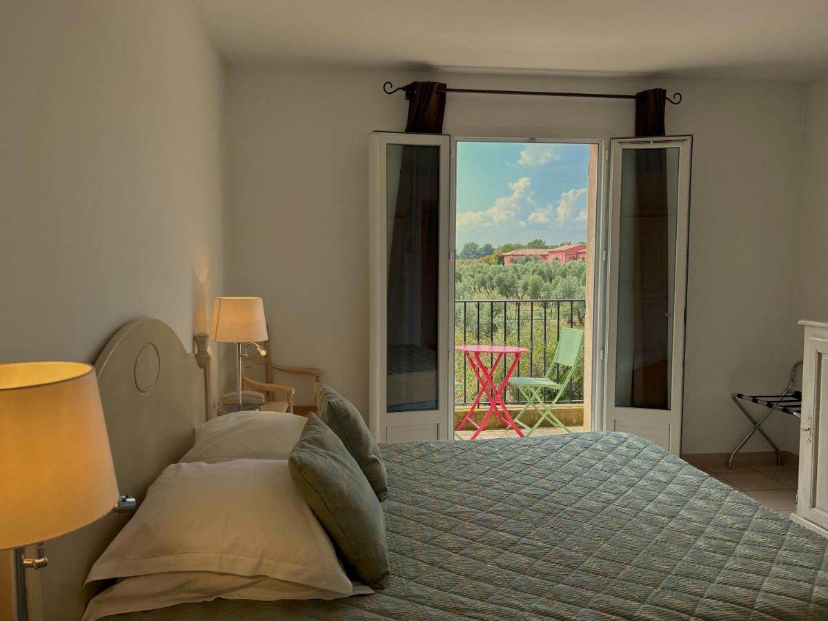 Hotel Terriciae Aux Portes De Maussane Les Alpilles Maussane les Alpilles Exterior foto